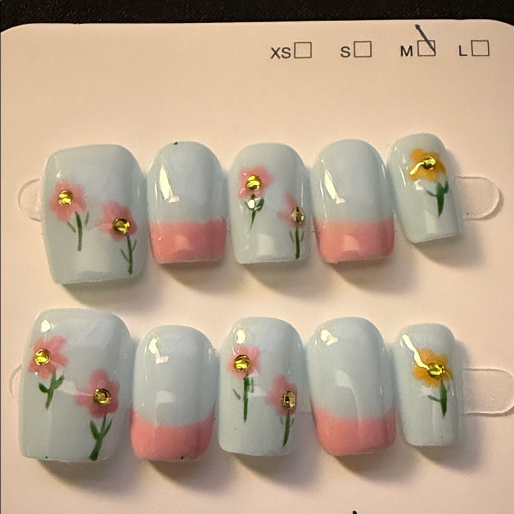 Hand Painted Floral Nail Art Set with Pink Tips